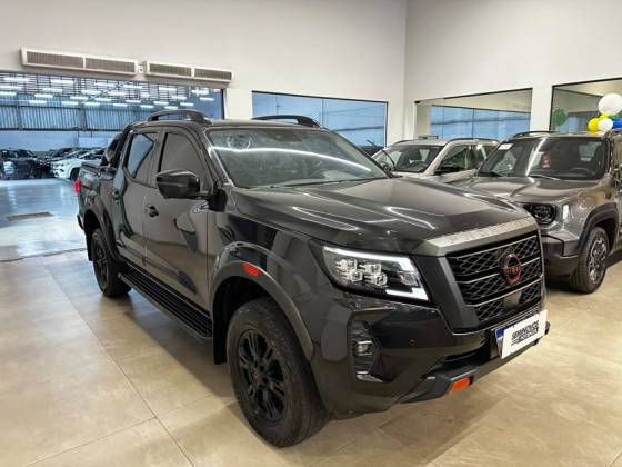 NISSAN FRONTIER 2.3 16V TURBO DIESEL PRO4X CD 4X4 AUTOMÁTICO NISSAN FRONTIER 2.3 16V TURBO DIESEL PRO4X CD 4X4 AUTOMÁTICO